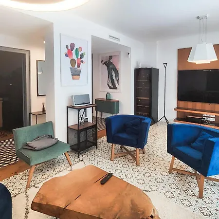 Maison Avec Piscine