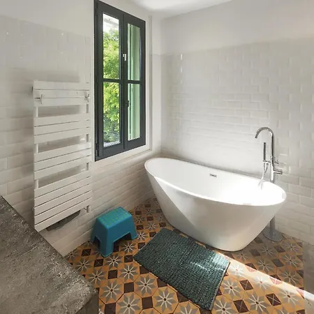 Maison Avec Piscine